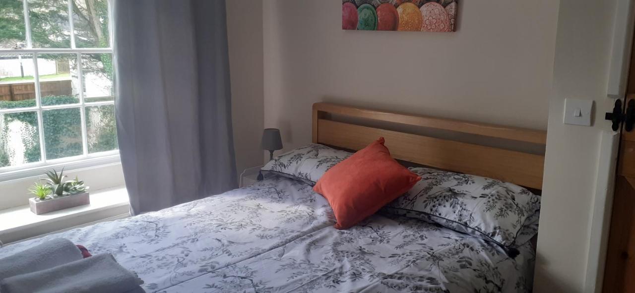 Penbetha House B&B Труро Екстериор снимка